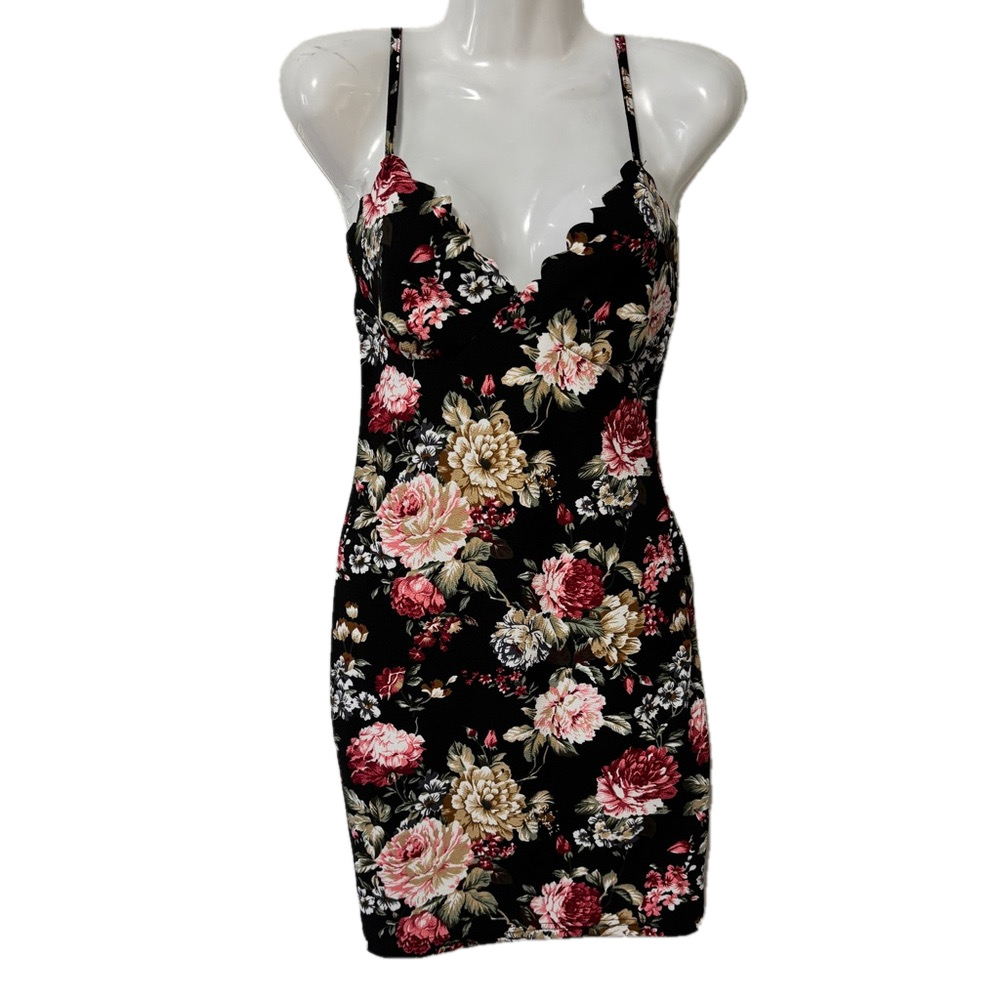 SHEIN Black Floral Print Scallop Edge Cami Mini Dress Size 6